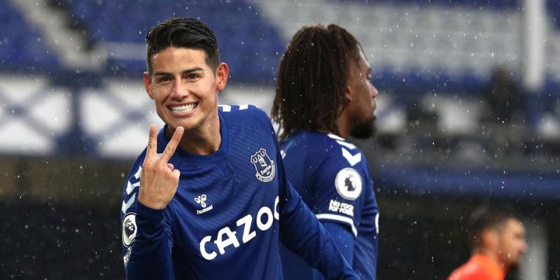 Huyền thoại bóng đá Colombia James Rodríguez